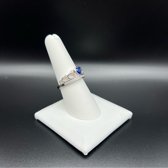 Sterling Silver Heart Crown Blue Sapphire CZ Ring, size 8 - Picture 7 of 9